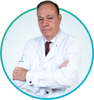 Dr. Cesar Cavini
